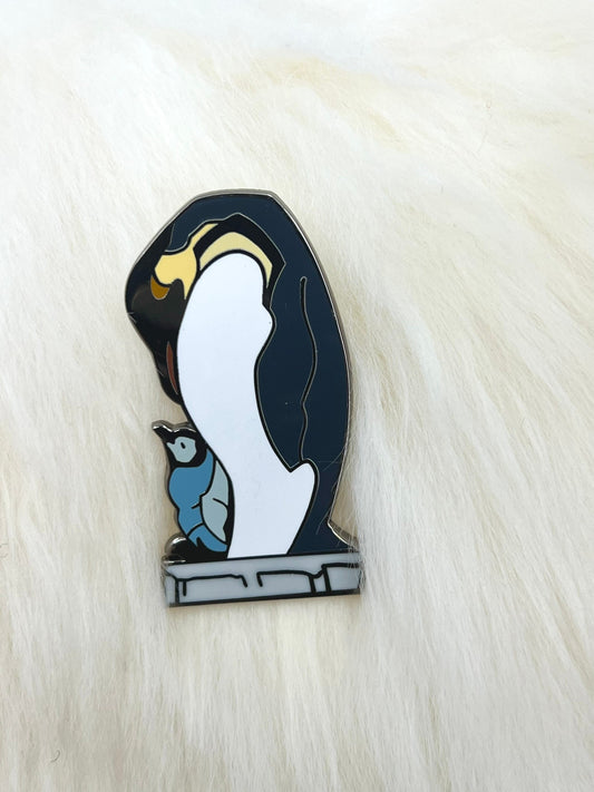 Emperor Penguin Hard Enamel Pin | Penguin Pin | Bird Pin | Animal Pin |